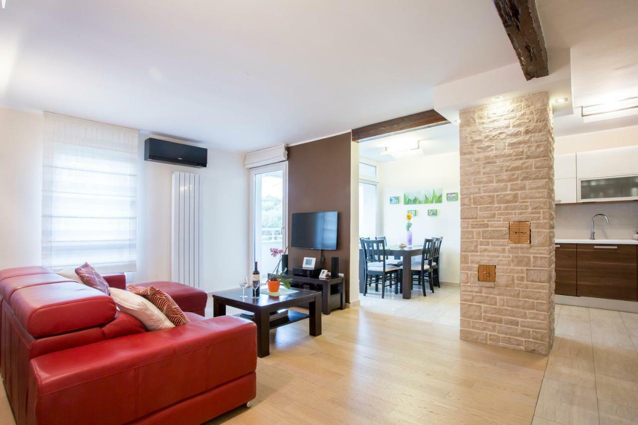 Luxury Apartment Sea Pula Exterior photo